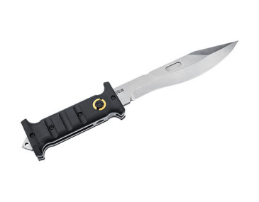Boker Plus Knife: D2 Precision and G10 Robustness Assured 2