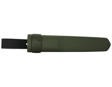 Morakniv Garberg Knife: Precision and Robustness Outdoors 2