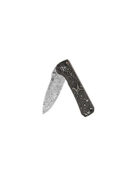 QSP Hawk Folding Knife: Elegance and Exceptional Damascus Sharpness
