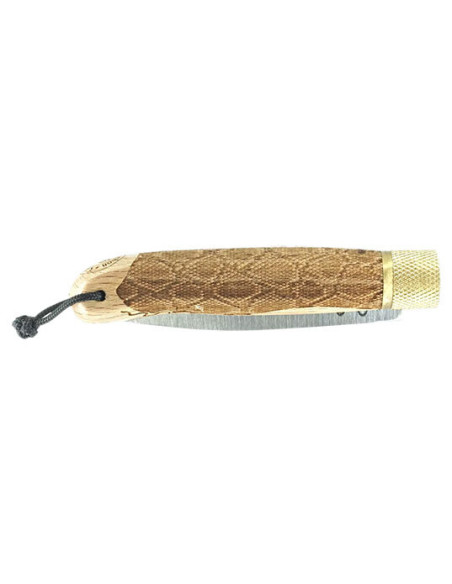 Coltello Pieghevole Sauvage: Precisione ed Eleganza in Faggio