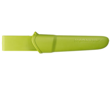 Morakniv Companion Knife: Precision and Safety for Outdoor Use 2