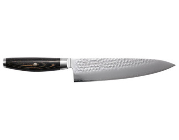 Coltello Yaxell Ketu: Precisione ed Eleganza per Chef Esigenti