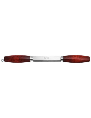 Morakniv Classic Knife: Precise Cutting and Exceptional Comfort