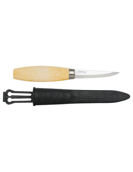 Coltello Morakniv 106: Precisione e Robustezza per la Scultura del Legno