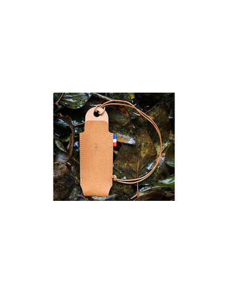 Opinel regenerated leather sheath: elegant and eco-friendly protection