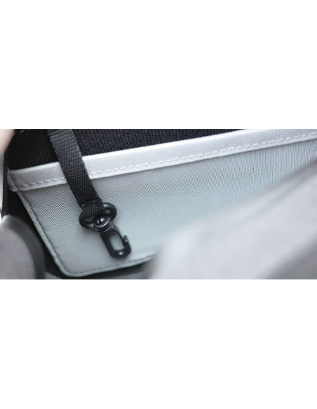 Borsa a tracolla Nitecore NPP02 : compatta, impermeabile, 1,4L