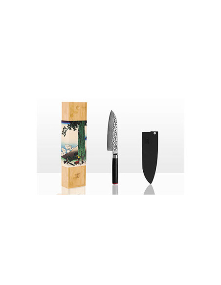 Santoku Kotai Pakka Damascus: Precision and Elegance in the Kitchen