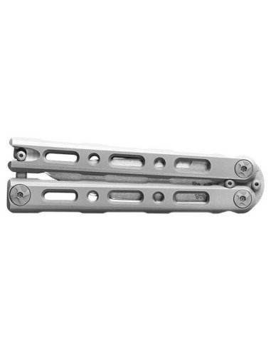 Benchmade Laro Butterfly Knife: Precision and Elegance Assured