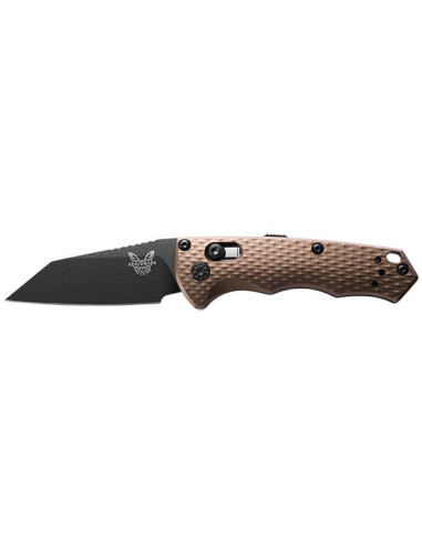 Benchmade Auto Immunity Knife: Compact Precision and Elegance