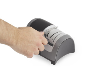 Smith's Electric Sharpener: Precise and Durable Edge 2