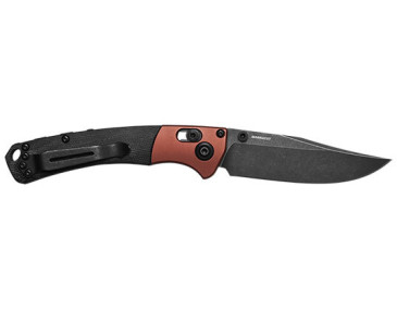 Benchmade Mini Crooked River Folding Knife: Precision and Safety 2