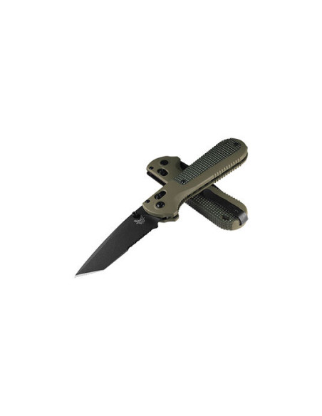 Benchmade Redoubt Folding Knife: Security and Versatility Assured