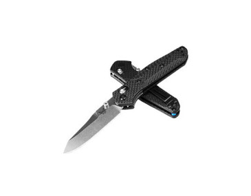 Benchmade Mini Osborne Folding Knife: Reliable Elegance and Precision 2