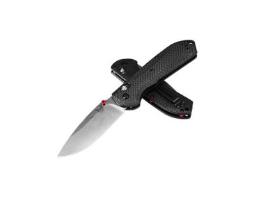 Benchmade Freek Folding Knife: Precision and Comfort in Hand 2