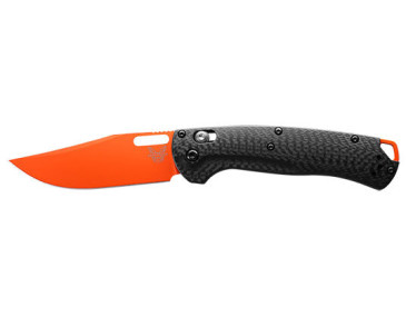 Benchmade Taggedout Knife: Precision and Ruggedness Outdoors