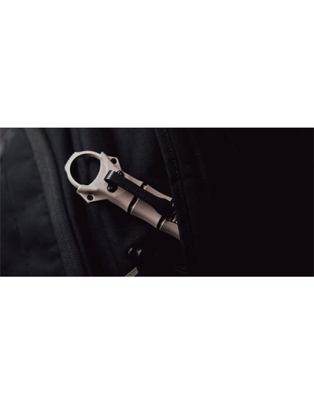 Messer Benchmade Mini SOCP FDE : Pr&auml;zision und t&auml;gliche Sicherheit