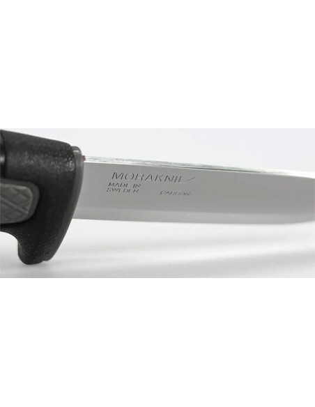 Couteau Morakniv Risberg : Pr&eacute;cision et Durabilit&eacute; In&eacute;gal&eacute;es