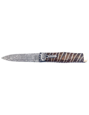 Navaja Mikov Predator: Elegancia y Filo Duradero