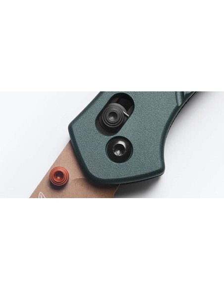 Messer Benchmade Osborne : Pr&auml;zision, Eleganz und Sicherheit