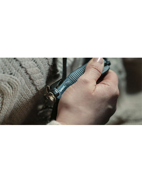 Outil de Secours 3en1 Sabre : S&eacute;curit&eacute; et &Eacute;clairage en Urgence