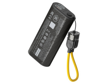 Nitecore Summit Air 8000mAh, batteria leggera per l'outdoor 2
