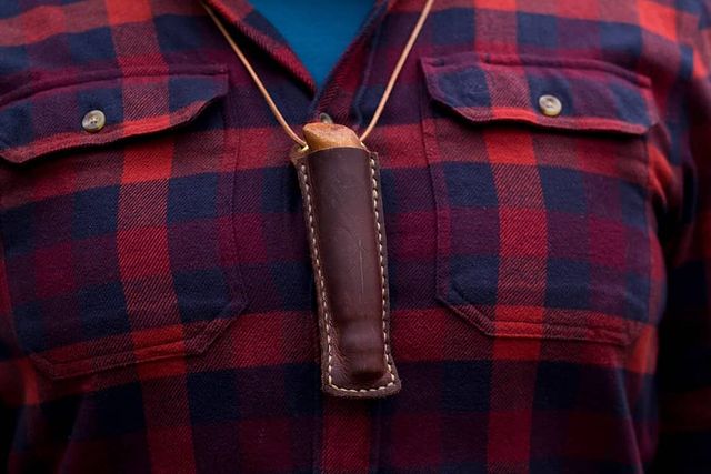 Neck knife with sheath