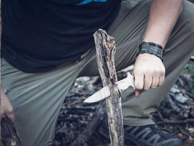&Uuml;berlebensmesser vs. Bushcraft-Messer: Welches w&auml;hlen?